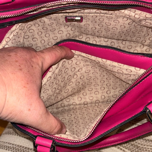 Guess Pink Patterned Satchel - Picture 10 of 11
